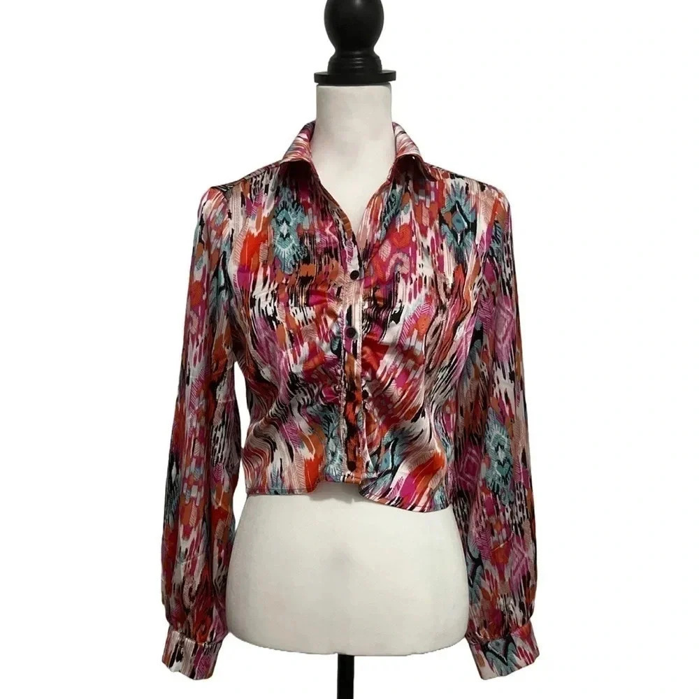 NWT Ro & De Multi Color Blouse. Medium